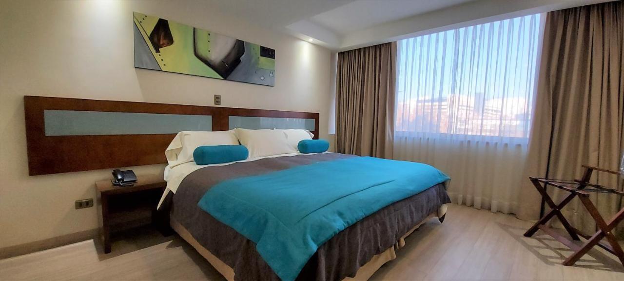 סנטיאגו Hotel Libertador מראה חיצוני תמונה