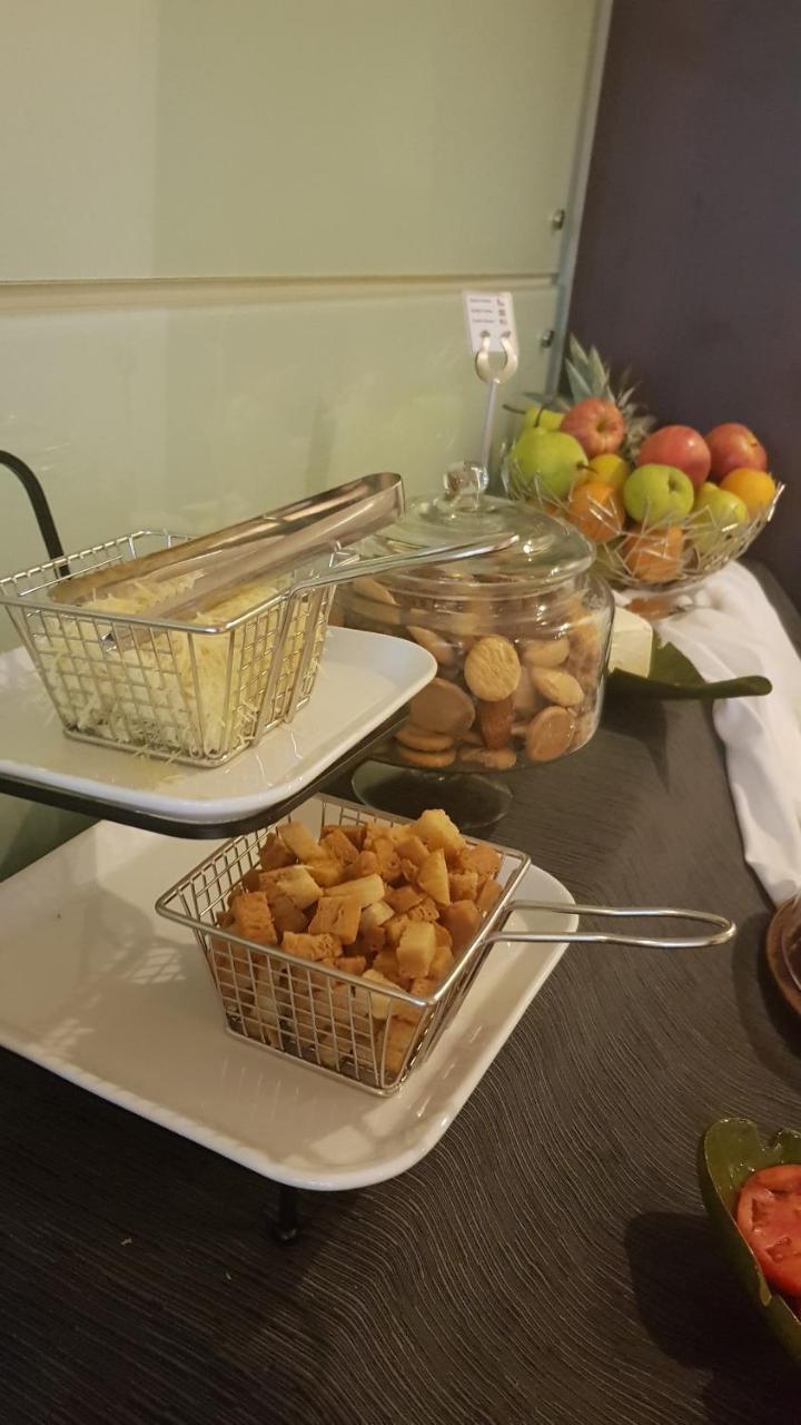 סנטיאגו Hotel Libertador מראה חיצוני תמונה